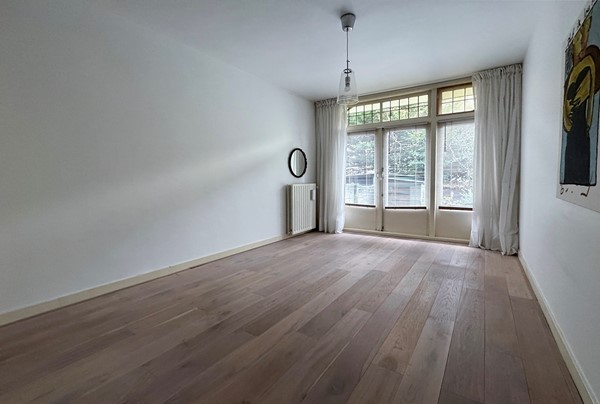Medium property photo - Van Vlooswijkstraat 11A, 3039 TN Rotterdam